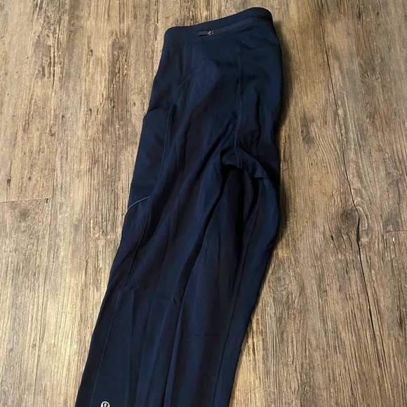 Lululemon leggings - navy - Picture 3 of 5